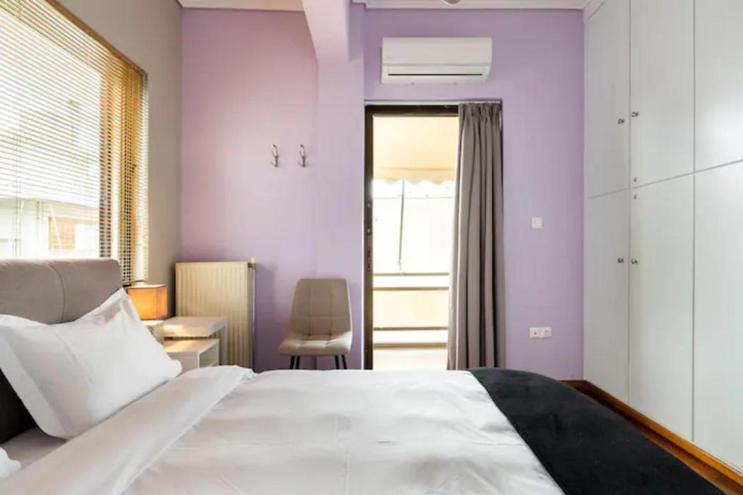 Βright Walled Designed Apt In Glyfada Center Atene Esterno foto